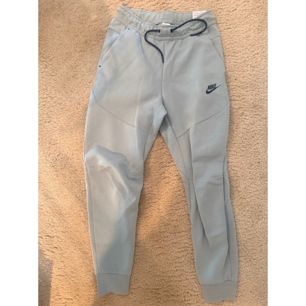NWT NIKE Tech Slim Fit Tapered Leg Regular Length Sweatpants Size XS